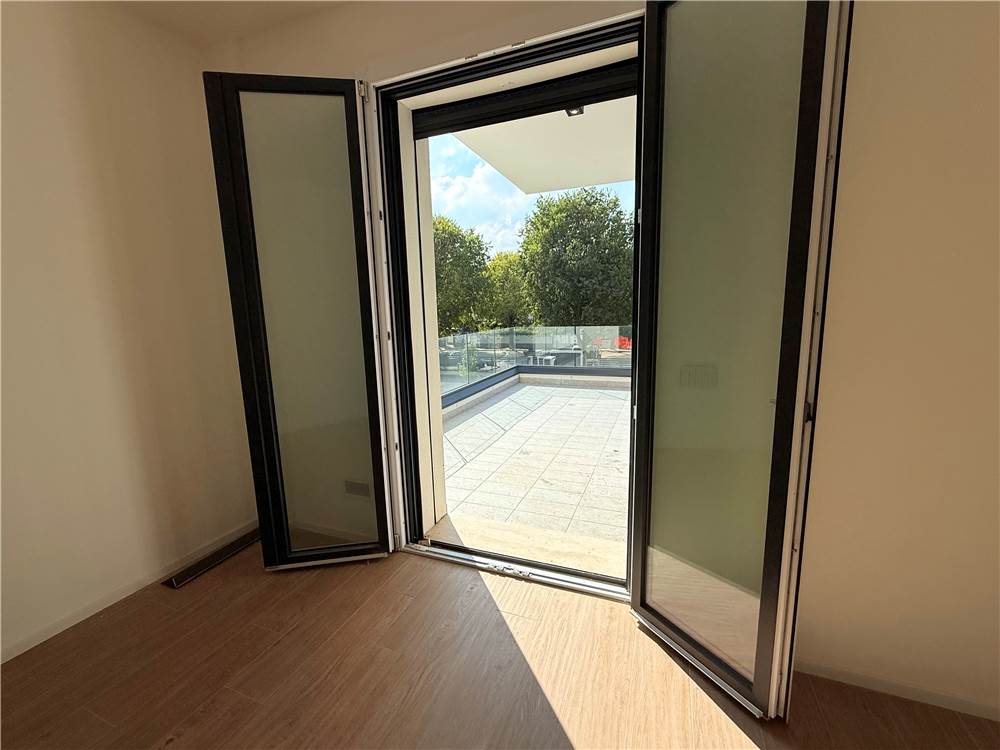 CAMERA MATRIMONIALE 1 (con terrazzo)