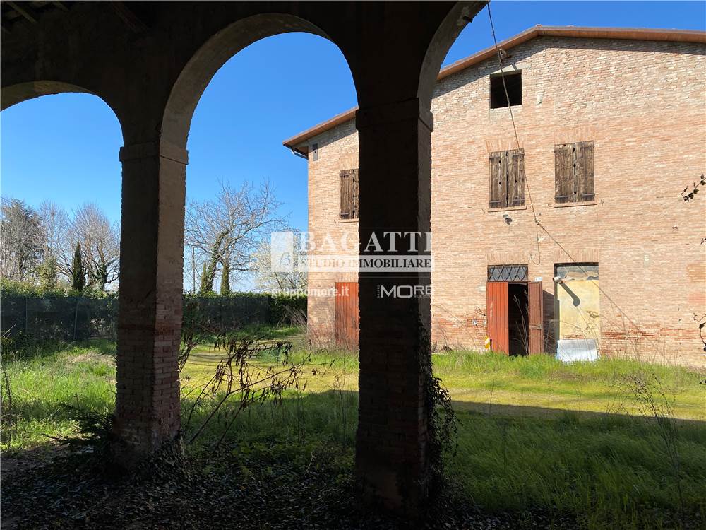 ED 2 - STALLA E FIENILE